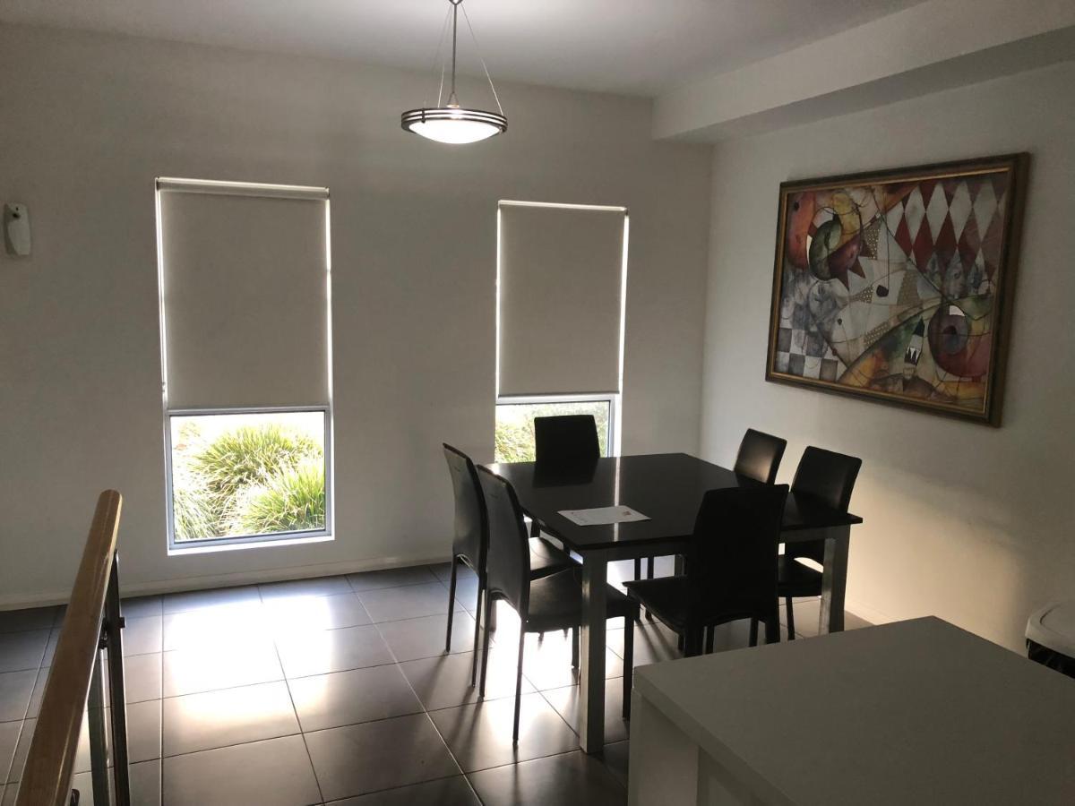 Charlestown Terrace Apartments Newcastle Bagian luar foto