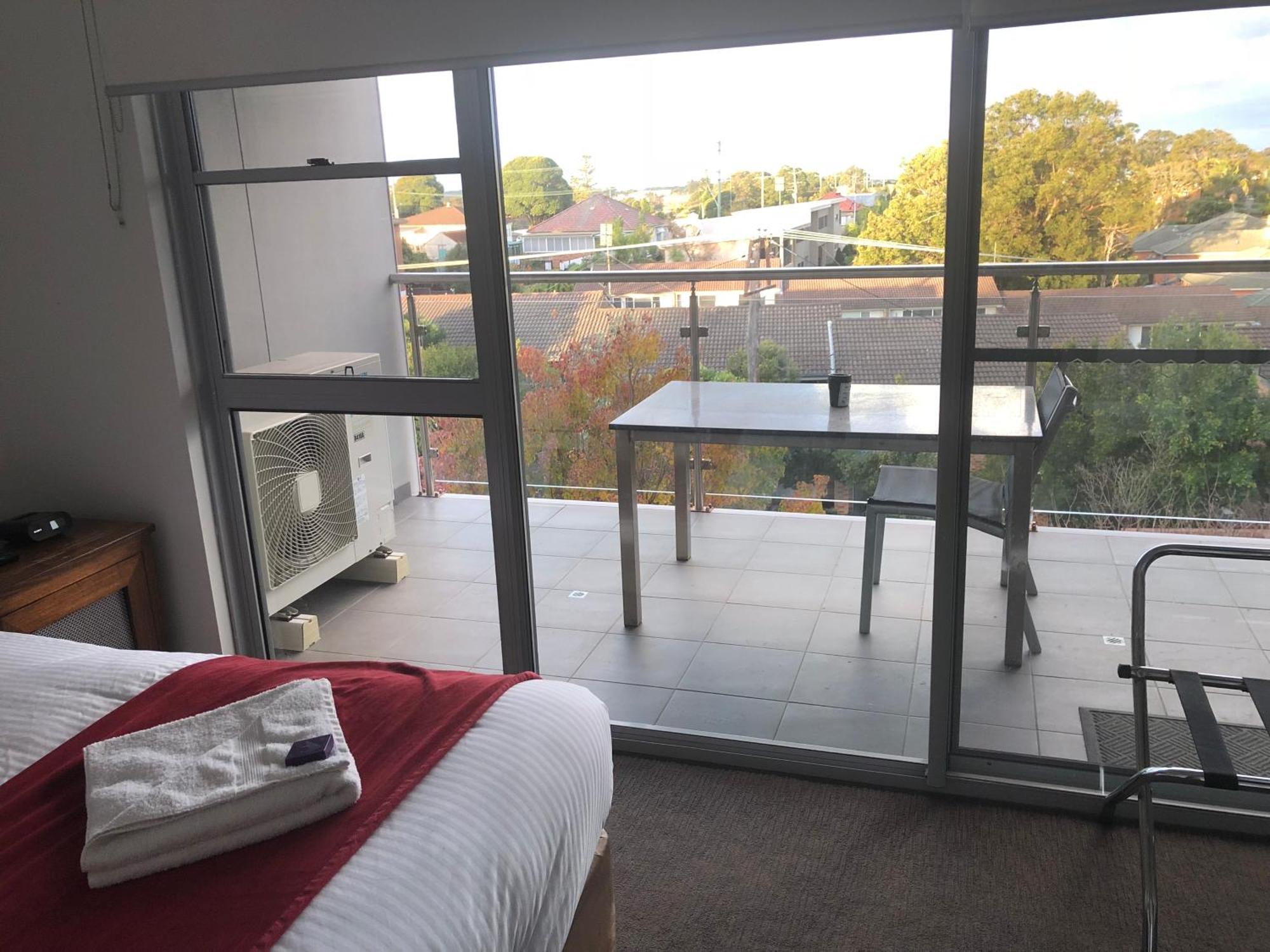 Charlestown Terrace Apartments Newcastle Bagian luar foto